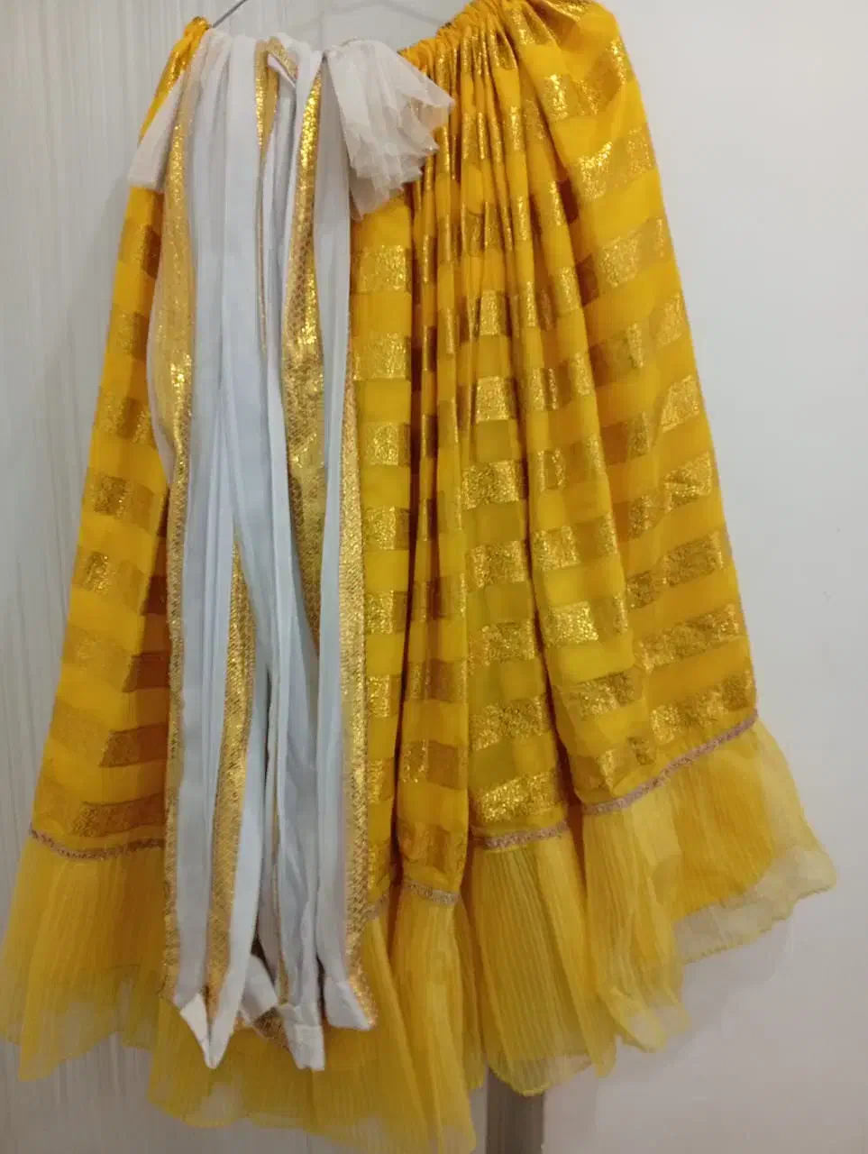 لباس محلی|لباس|فورگ, |دیوار