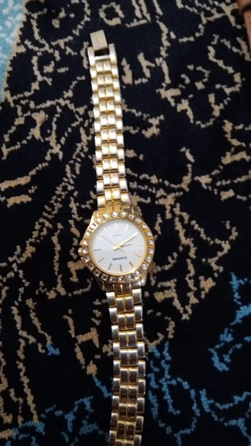 ۴عدد ساعت مچی زنانه و مردانه قدیمی سالم|ساعت|محمدشهر, علی آباد گونه|دیوار