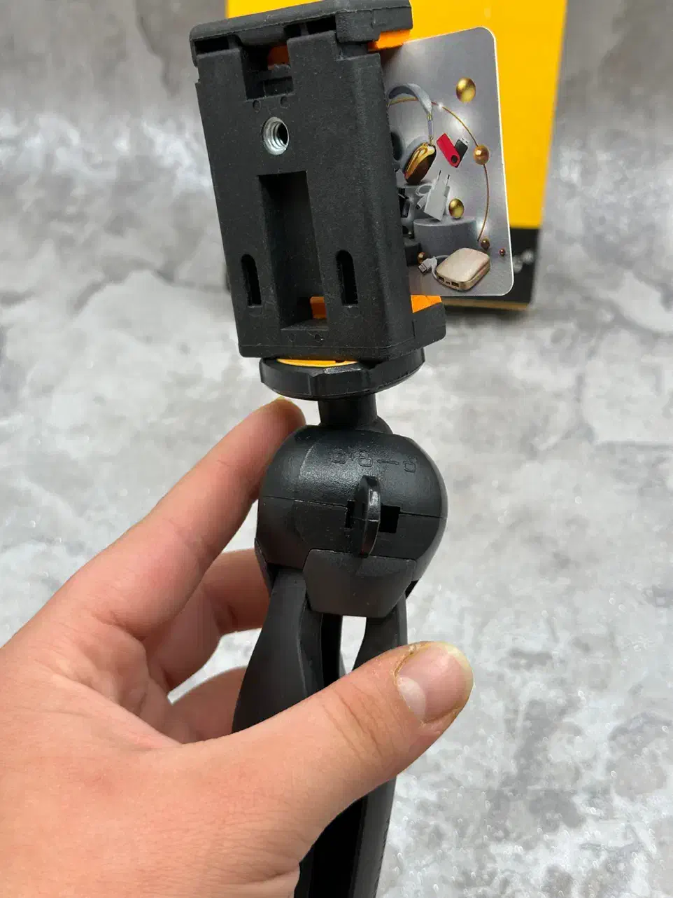 سه پایه موبایل و دوربین Yunteng پلاس باکیفیت|لوازم جانبی موبایل و تبلت|کرج, گلشهر|دیوار