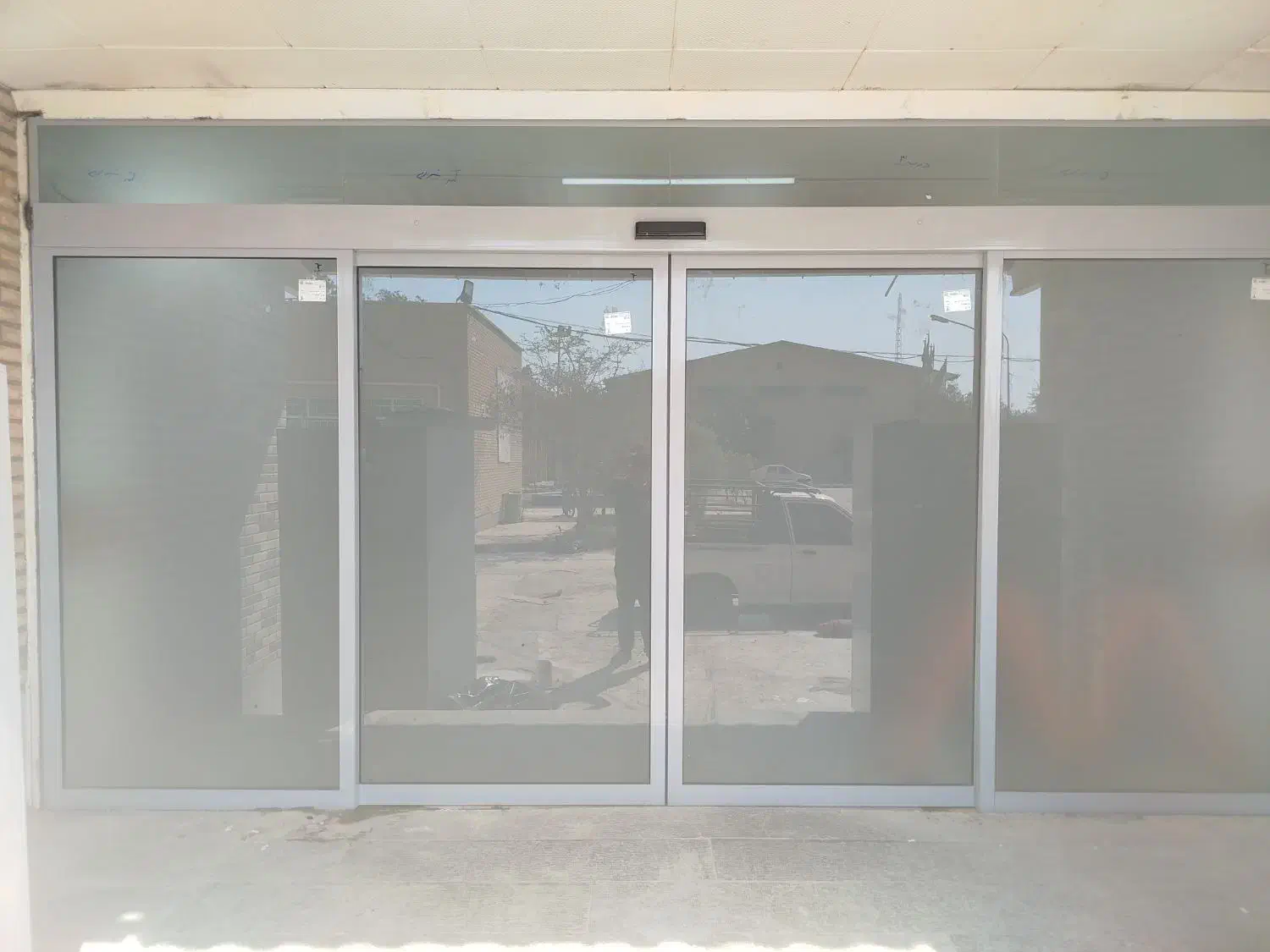 درب برقی،کرکره،اتوماتیک،بازویی|خدمات پیشه و مهارت|بوشهر, |دیوار