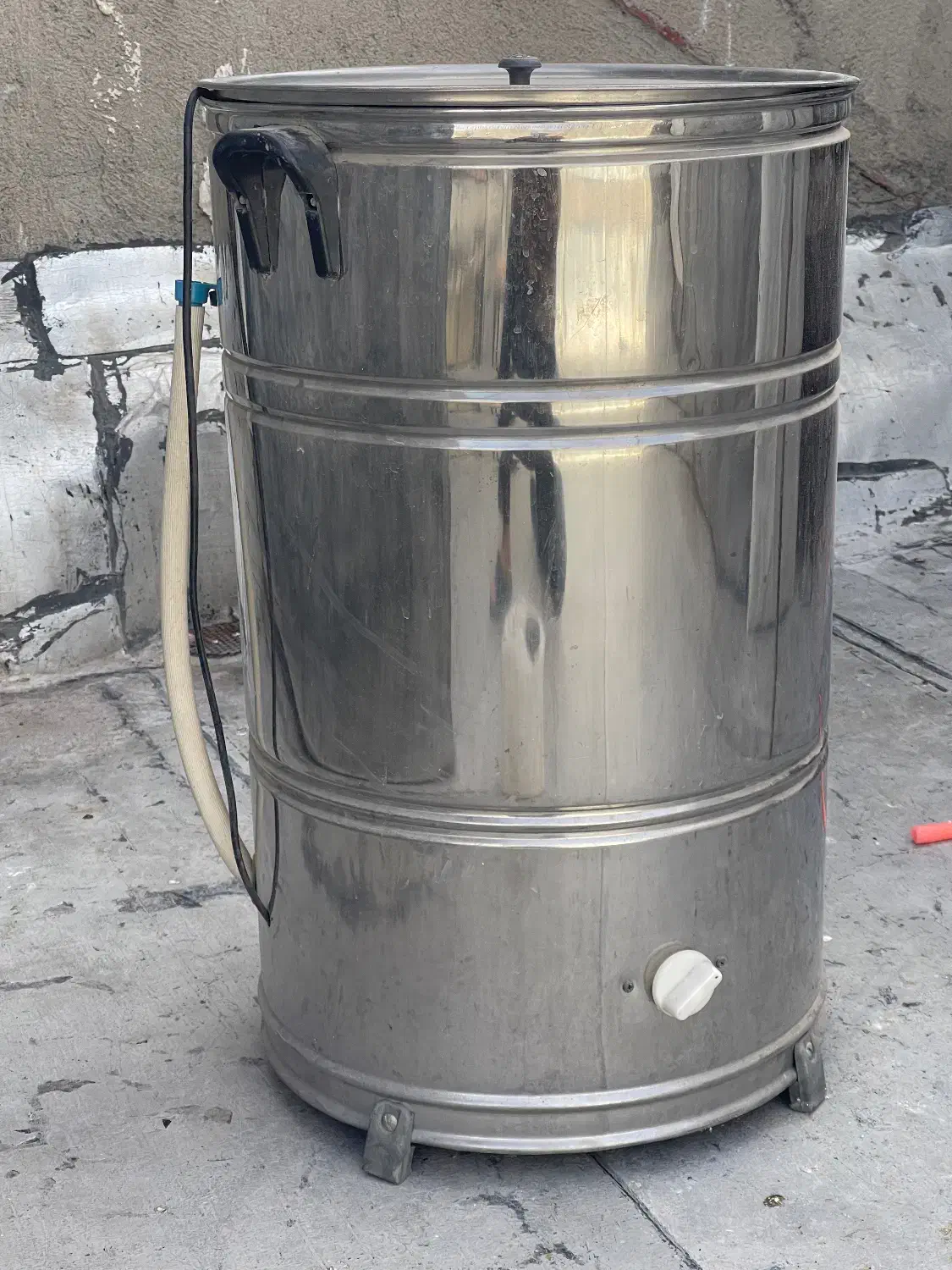 لباس شویی سطلی‌|ماشین لباسشویی و خشک‌کن لباس|قم, ولیعصر|دیوار