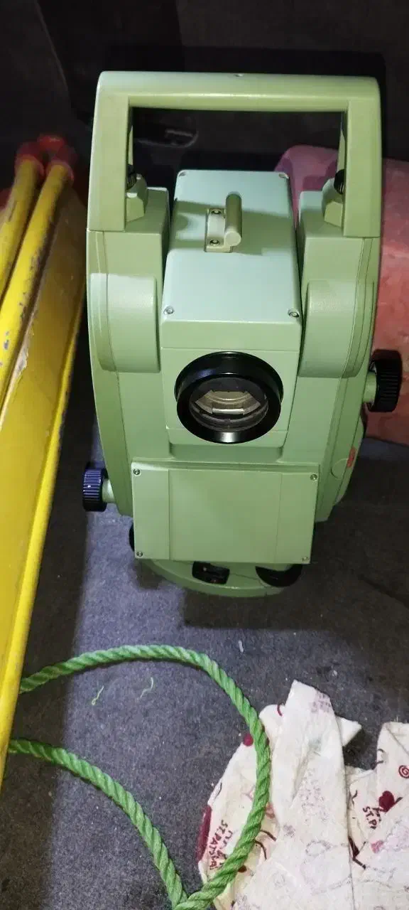 دوربین نقشه برداری|دوربین عکاسی و فیلم‌برداری|زاهدان, |دیوار