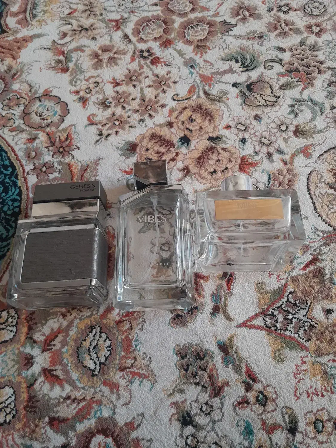 شیشه خالی ادکلن|آرایشی، بهداشتی، درمانی|شیروان (خراسان), |دیوار