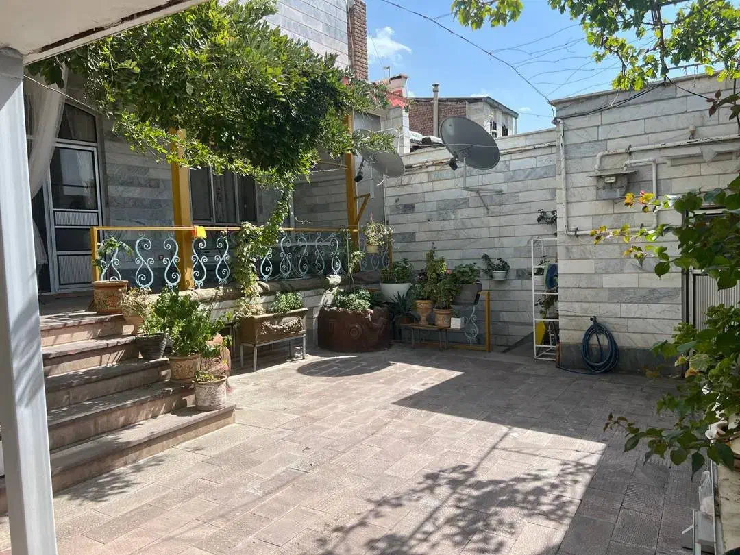 خانه ویلایی دو طبقه مستقل|فروش خانه و ویلا|اسکو, |دیوار