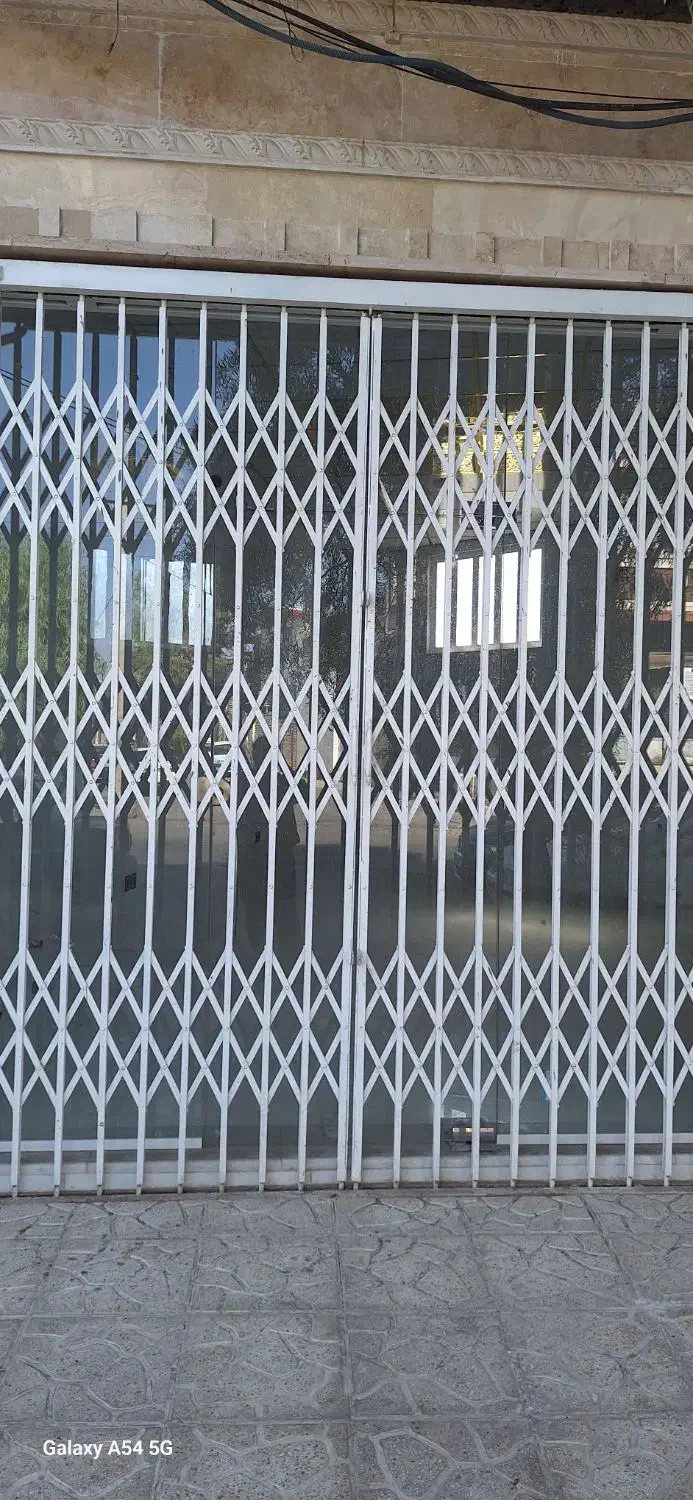 مغازه شیک و تمیز بر توانیر|اجارهٔ مغازه و غرفه|قم, شهرک توانیر|دیوار