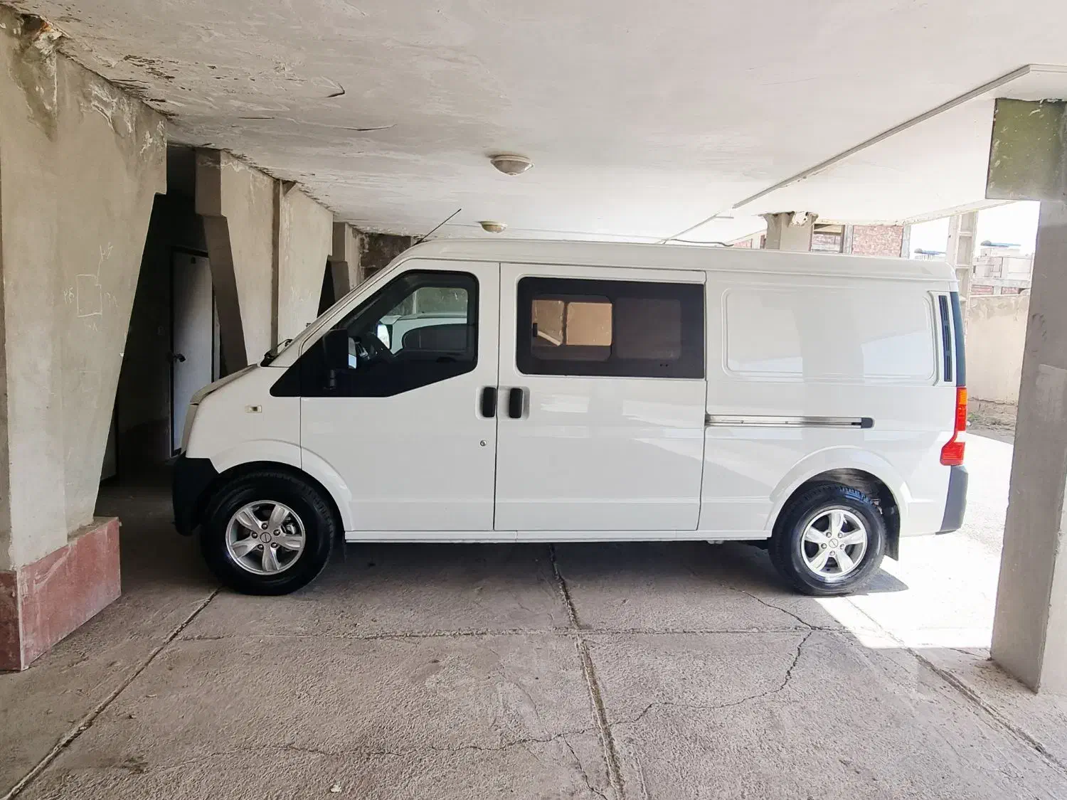 ون اینرودز مدل ۱۴۰۳|خودرو سواری و وانت|کرمان, |دیوار