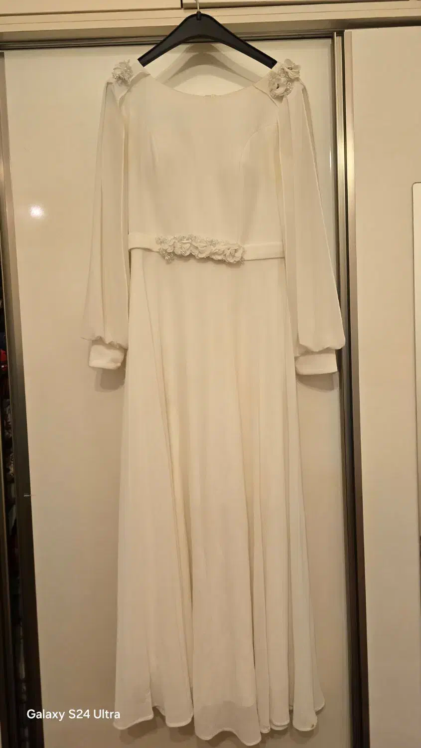 چن دست لباس مجلسی در حد نو عجبشیر|لباس|عجب شیر, |دیوار