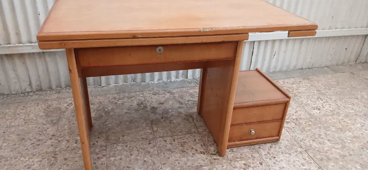 میز چوبی قیمت مناسب|میز تحریر و کامپیوتر|خمینی‌شهر, |دیوار