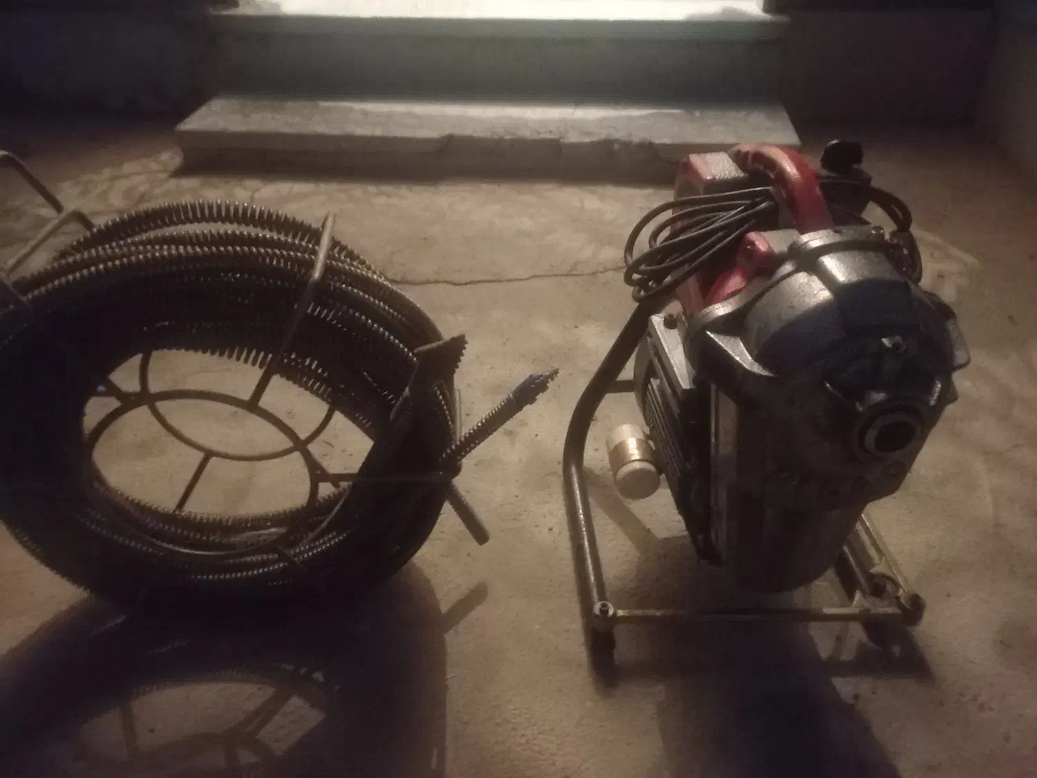 لوله باز کنی. رفع. گرفتگی انواع لوله فاظلاب|خدمات پیشه و مهارت|گرمسار, |دیوار