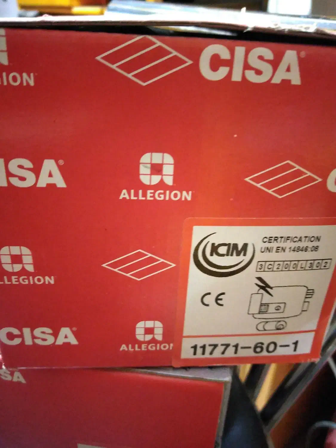 قفل برقی سیزا ایتالیایی|مصالح و تجهیزات ساختمان|اصفهان, جلالیه|دیوار