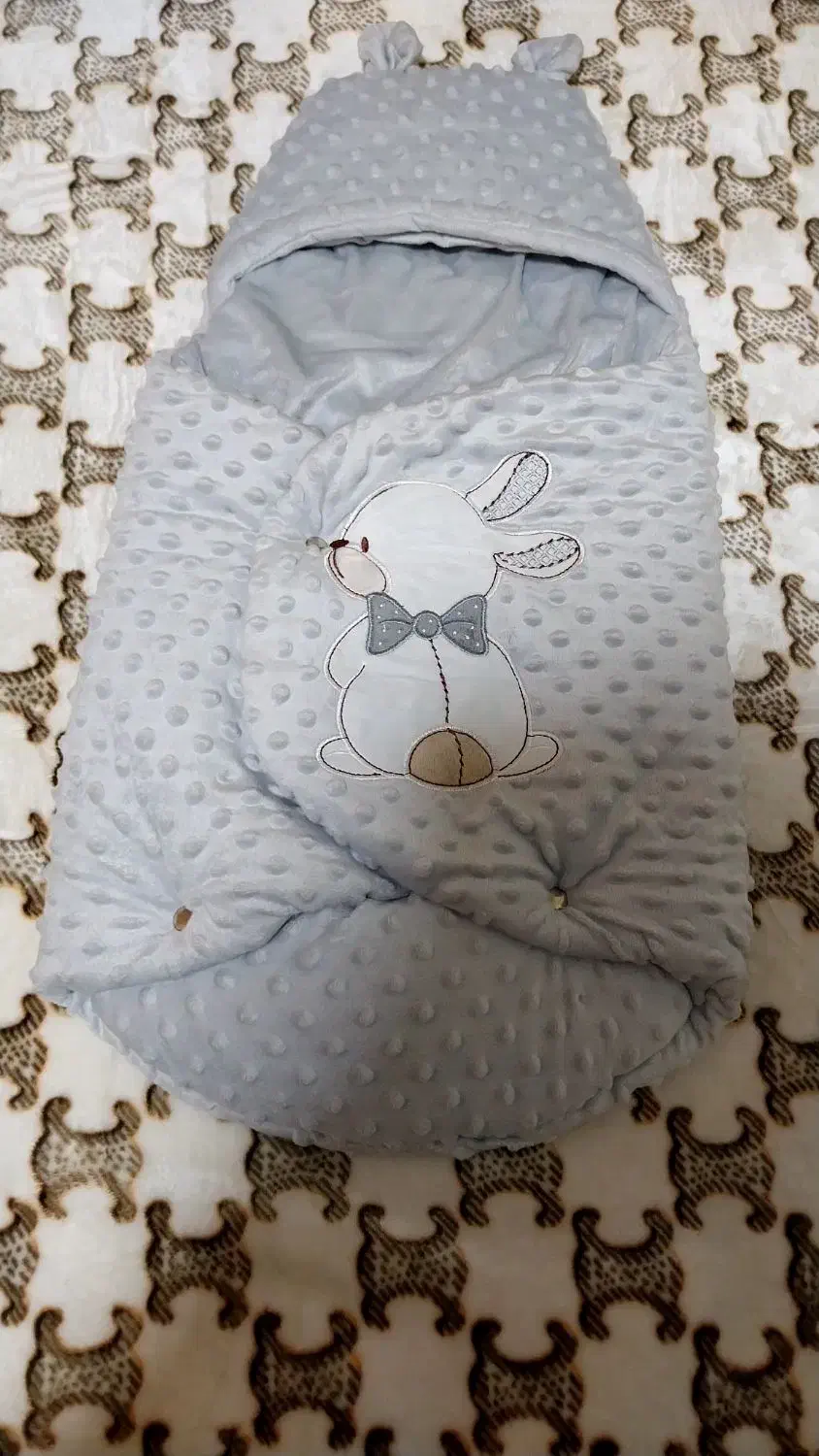 قنداق فرنگی|اسباب و اثاث بچه|اصفهان, بهارستان|دیوار