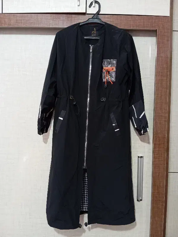 تعدادی پالتو و کاپشن|لباس|تبریز, |دیوار