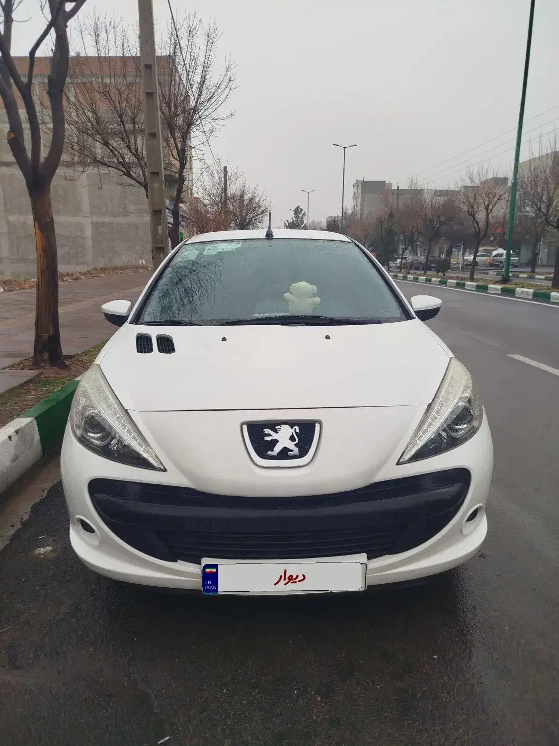 پژو۲۰۷i ۱۴۰۲|خودرو سواری و وانت|هشتگرد, شهرک بعثت|دیوار