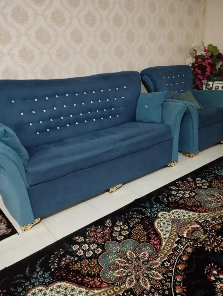 مبل ۷نفره|مبلمان خانگی و میز عسلی|رشت, کوی مهر|دیوار