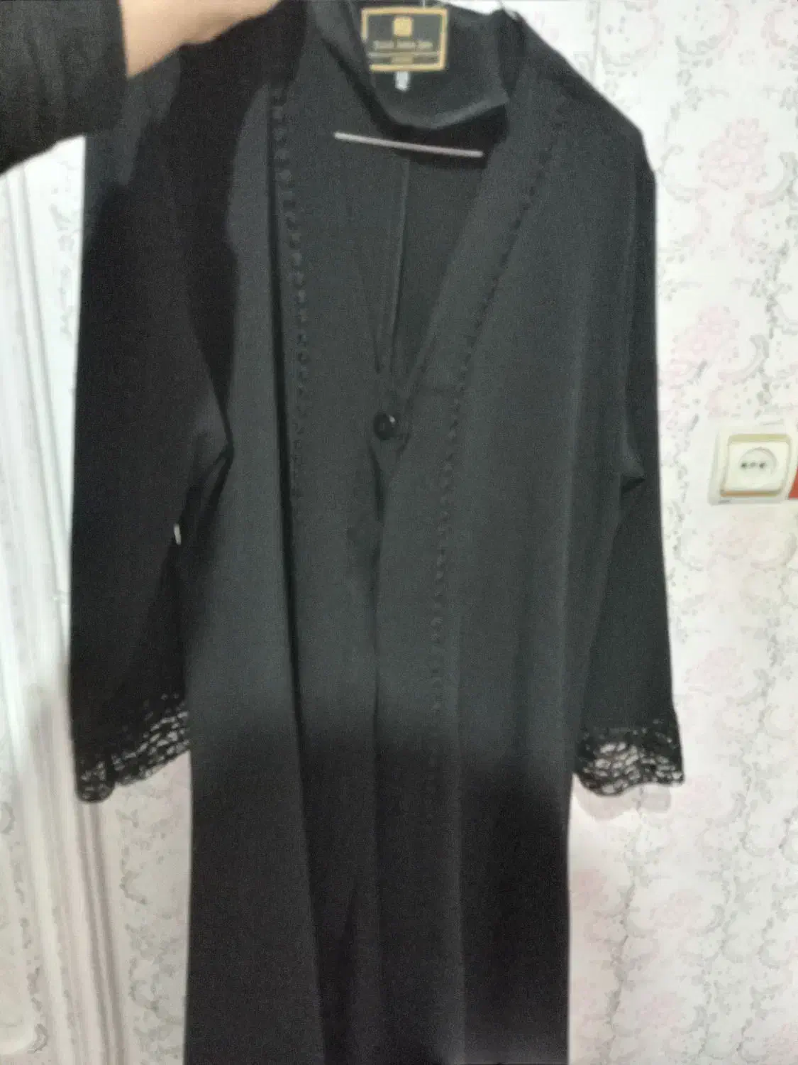 مانتو|لباس|خرمدره, |دیوار