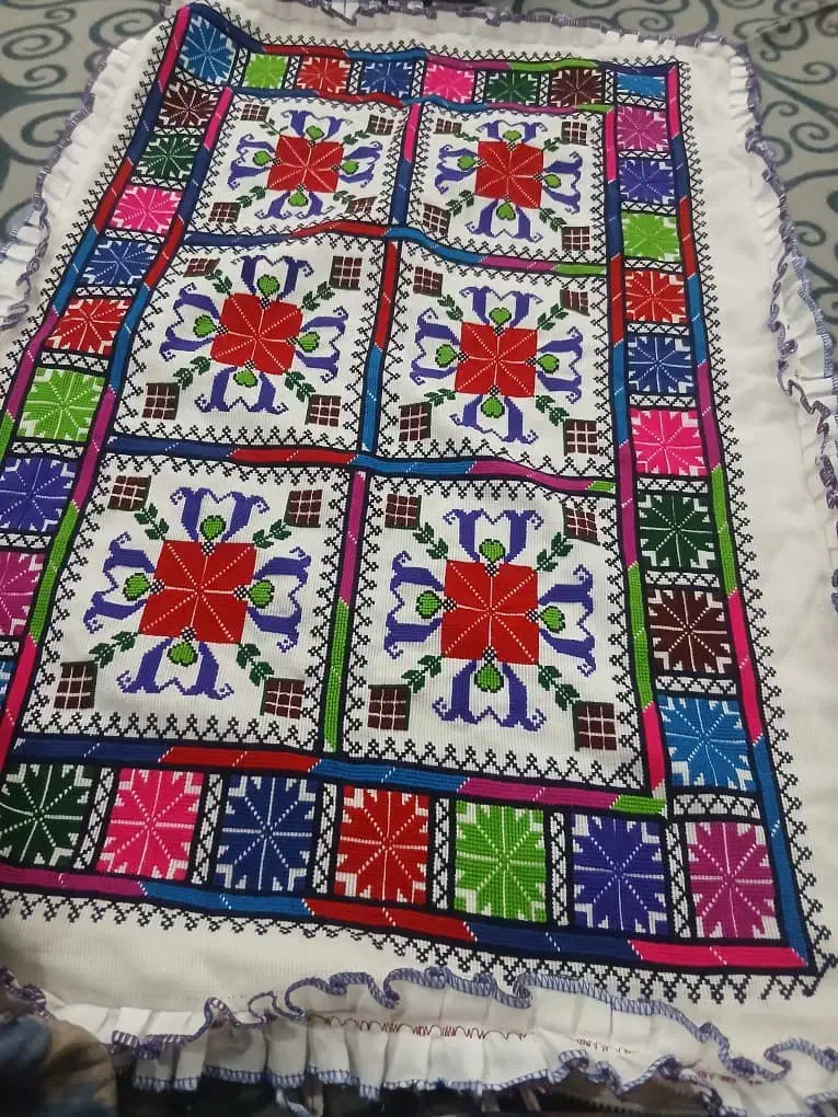 پشتی نو|پشتی|زاهدان, |دیوار