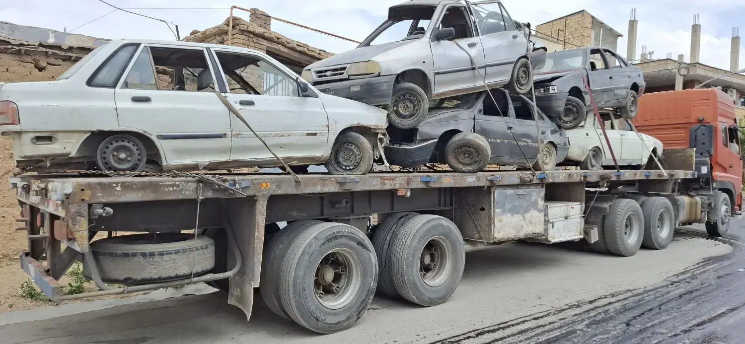 خرید خودرو فرسوده و چپی به صورت نقد|خدمات موتور و ماشین|شهرکرد, |دیوار