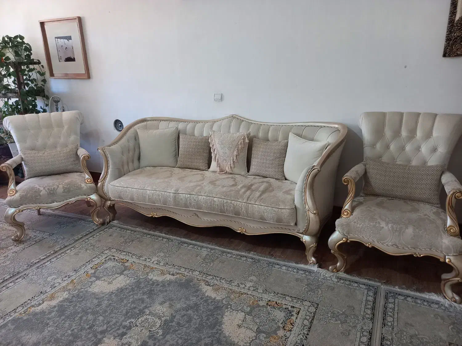 مبل سلطنتی راحتی|مبلمان خانگی و میز عسلی|شیراز, شهرک گلستان شمالی|دیوار