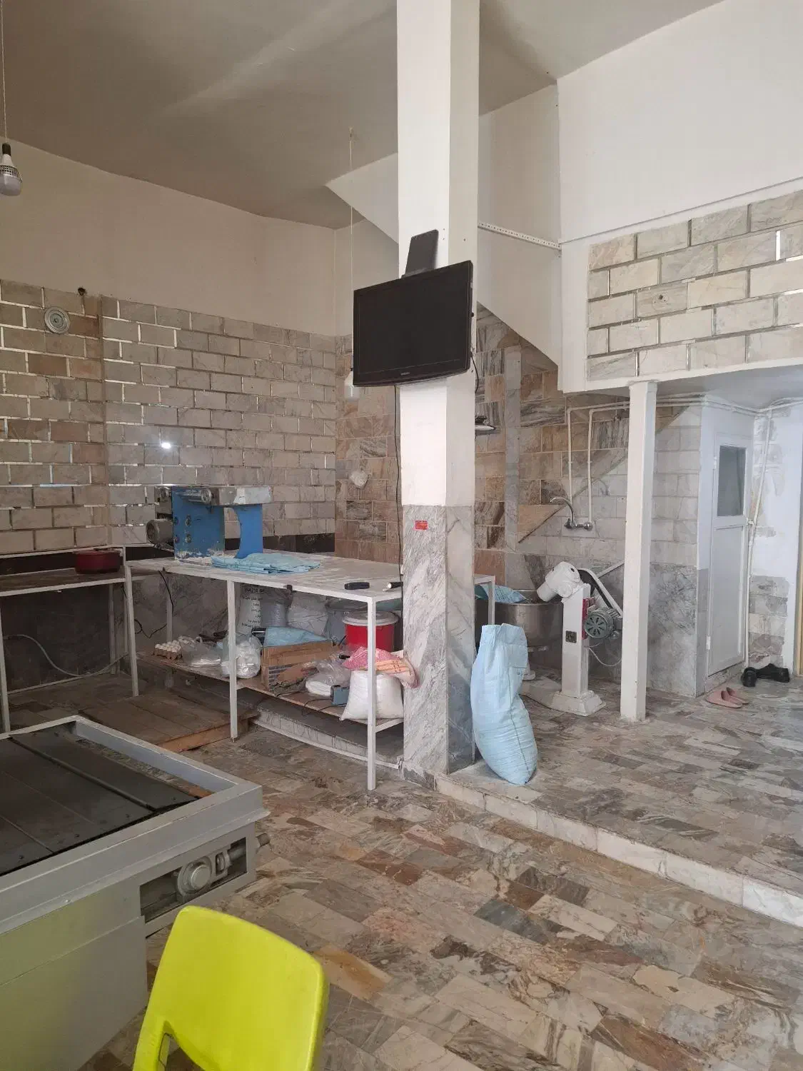 اجاره مغازه تجاری|اجارهٔ مغازه و غرفه|نسیمشهر, |دیوار