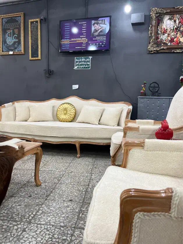 فرانسوی هفت نفره با جلو مبلی|مبلمان خانگی و میز عسلی|رشت, عینک|دیوار