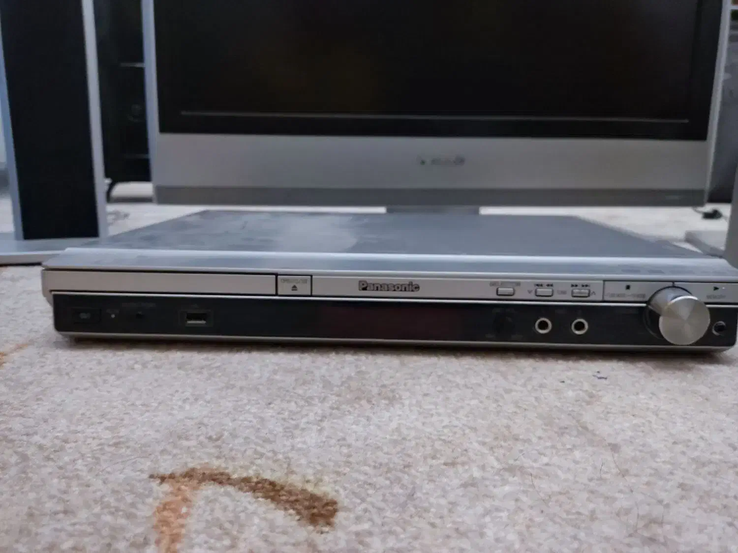 تلوزیون به همراه سینمای خانگی|تلویزیون و پروژکتور|اصفهان, رسالت|دیوار