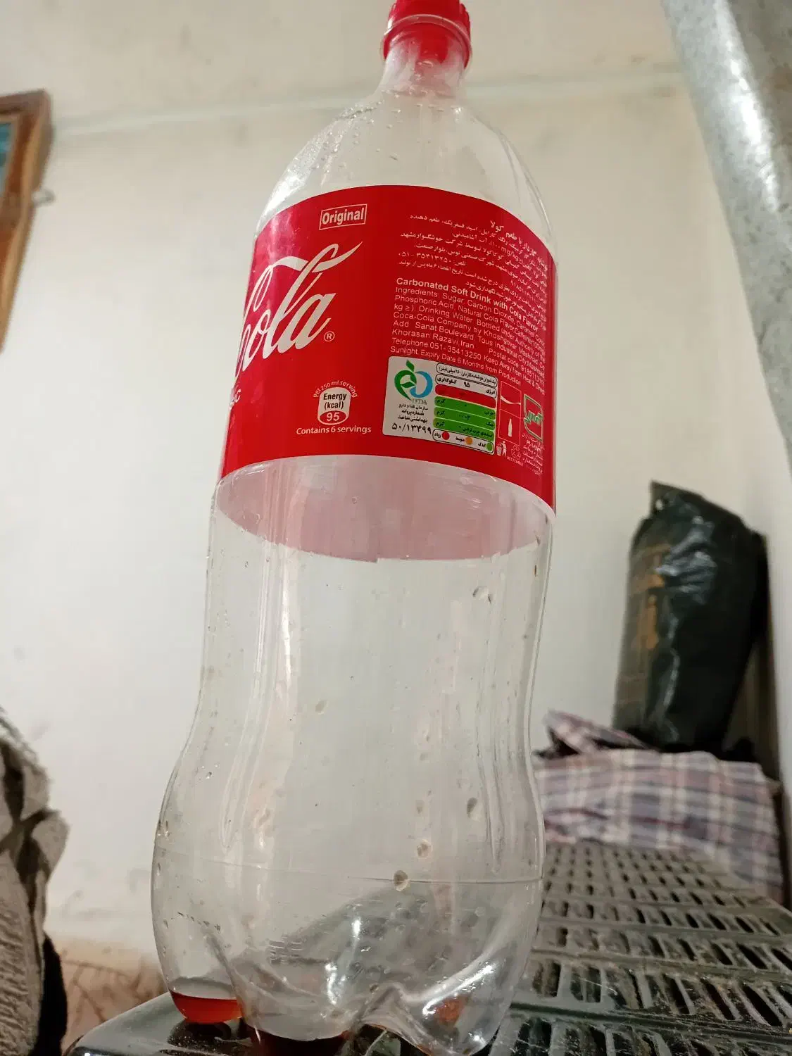 ظروف نوشابه|ظروف نگهدارنده، پلاستیکی، یک‌بارمصرف|گناباد, |دیوار