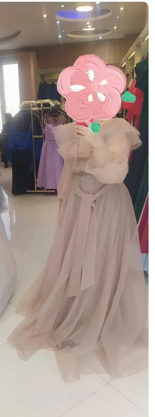 لباس نو|لباس|دلند, |دیوار