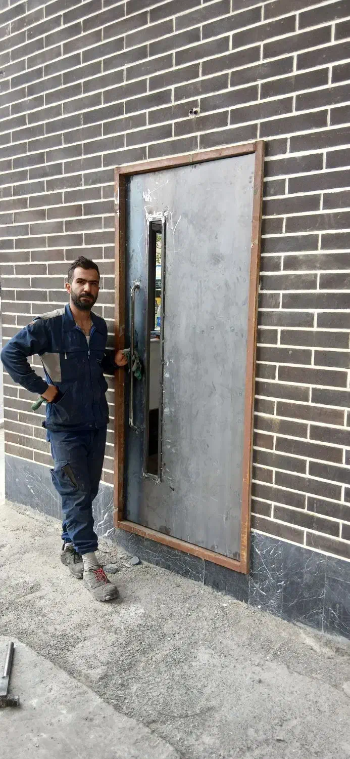 خدمات جوشکاری و آهنگری سیار با ضمانت|خدمات پیشه و مهارت|تهران, استاد معین|دیوار