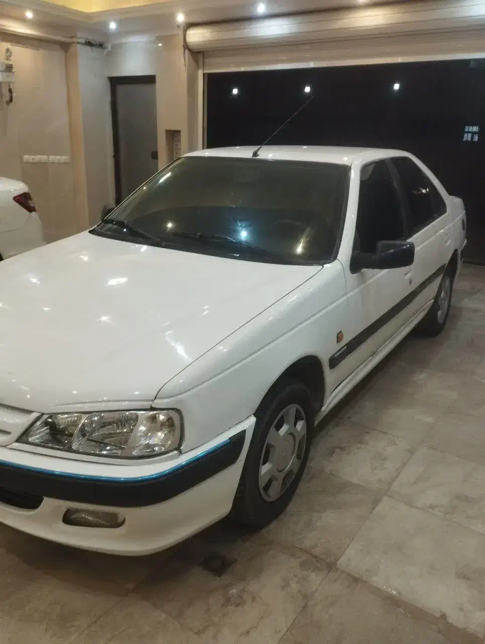 فروش خودرو|خودرو سواری و وانت|قم, بنیاد|دیوار