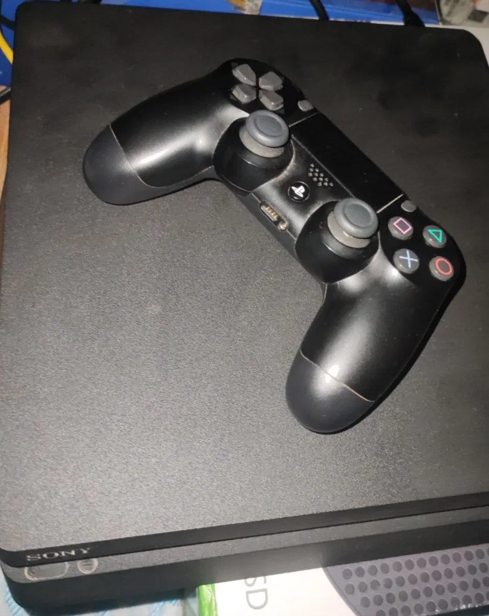 Ps4 slim|کنسول، بازی ویدئویی و آنلاین|بوشهر, |دیوار
