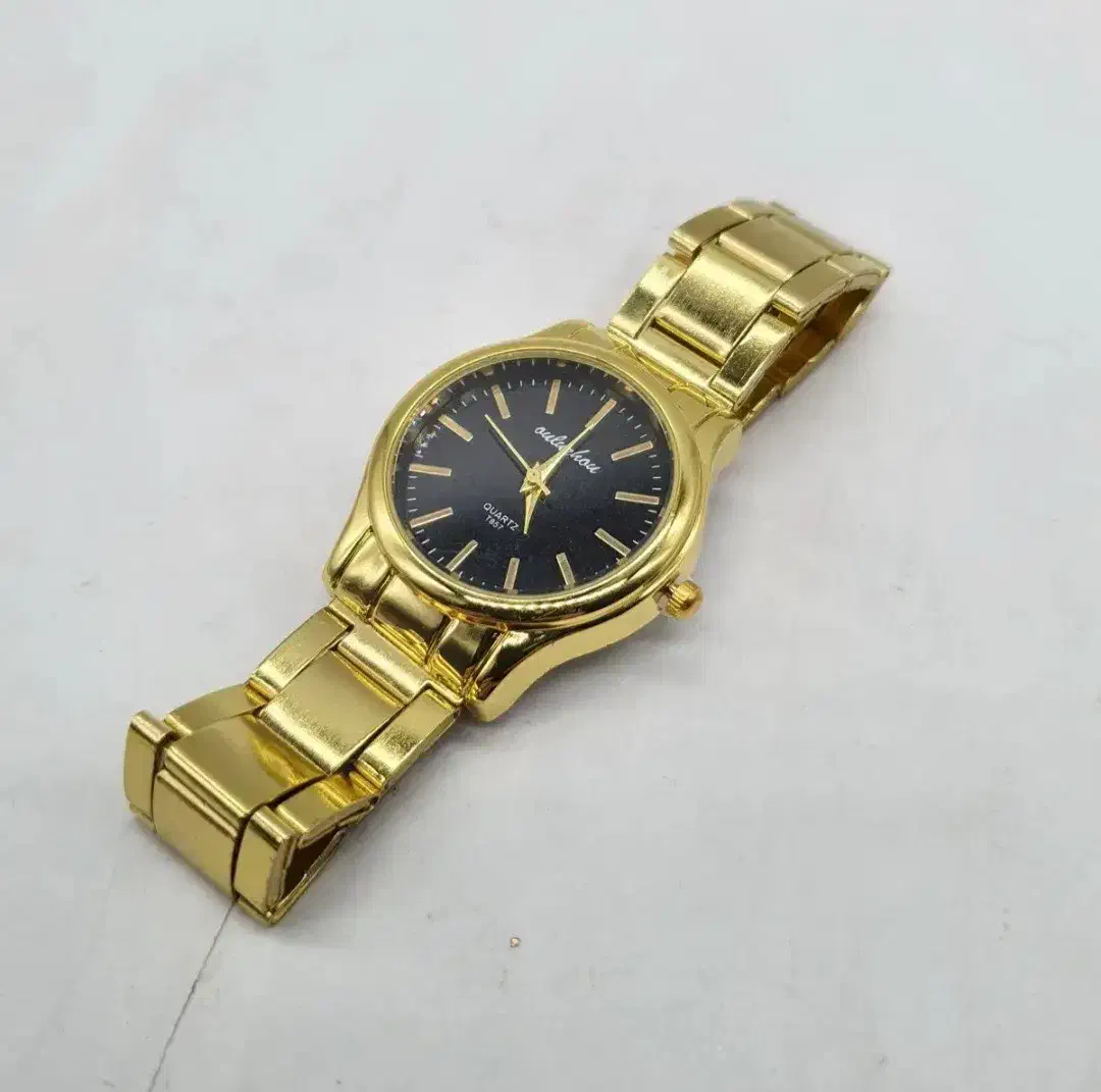 ۳ مدل ساعت مچی زنانه نصف قیمت بازار بخر بدون واسطه|ساعت|رشت, پاستوریزه|دیوار