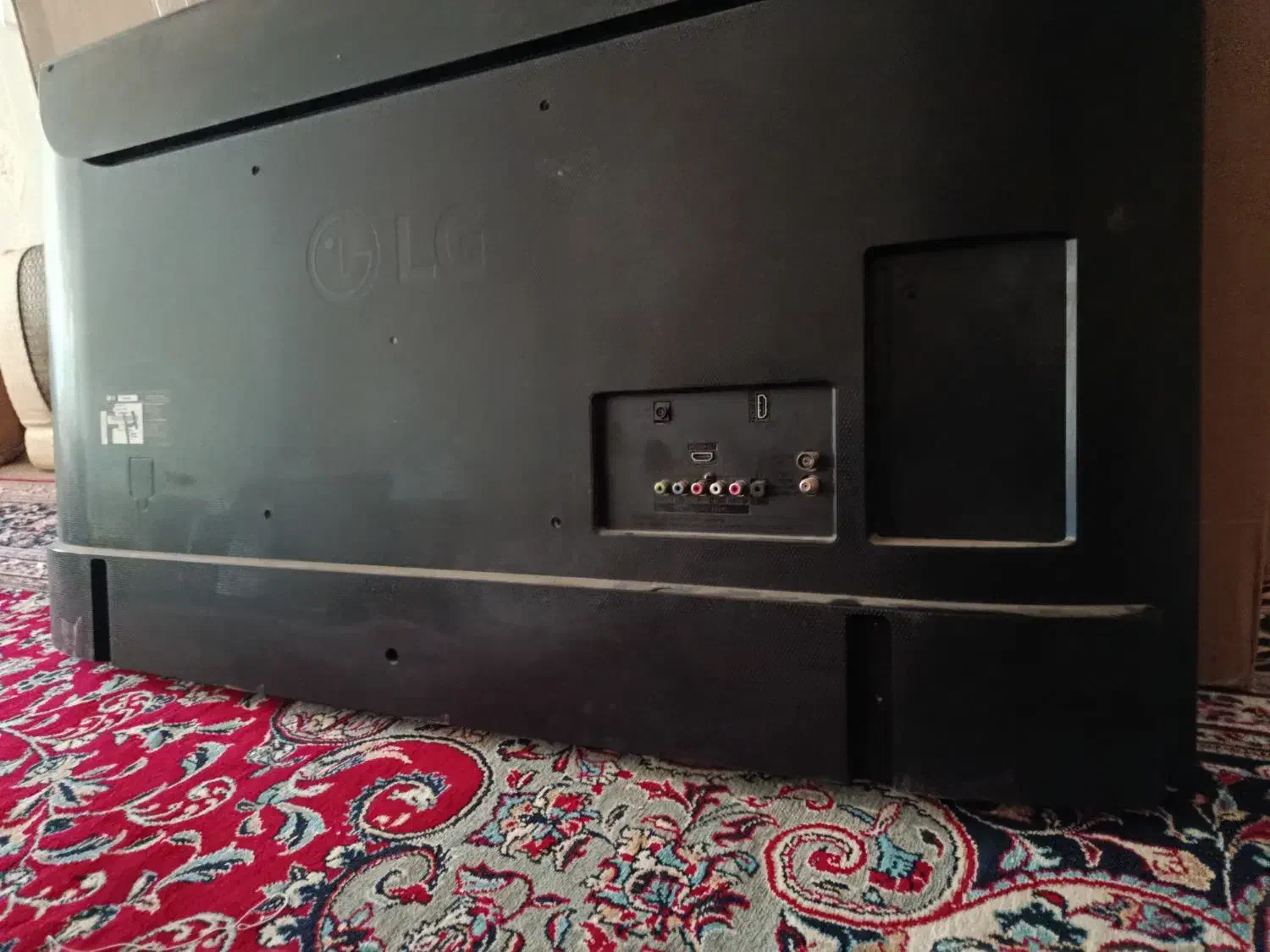 تلوزیون LG50 اینچ|تلویزیون و پروژکتور|دورود, |دیوار