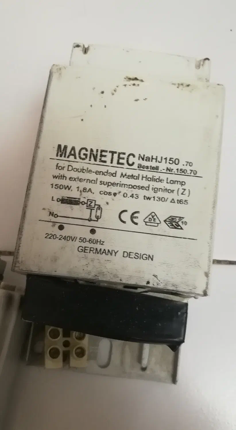 2ترانس150متال هالید سدیم خیاری2ایگنیتورسه سیم سالم|مصالح و تجهیزات ساختمان|تهران, تهرانپارس غربی|دیوار
