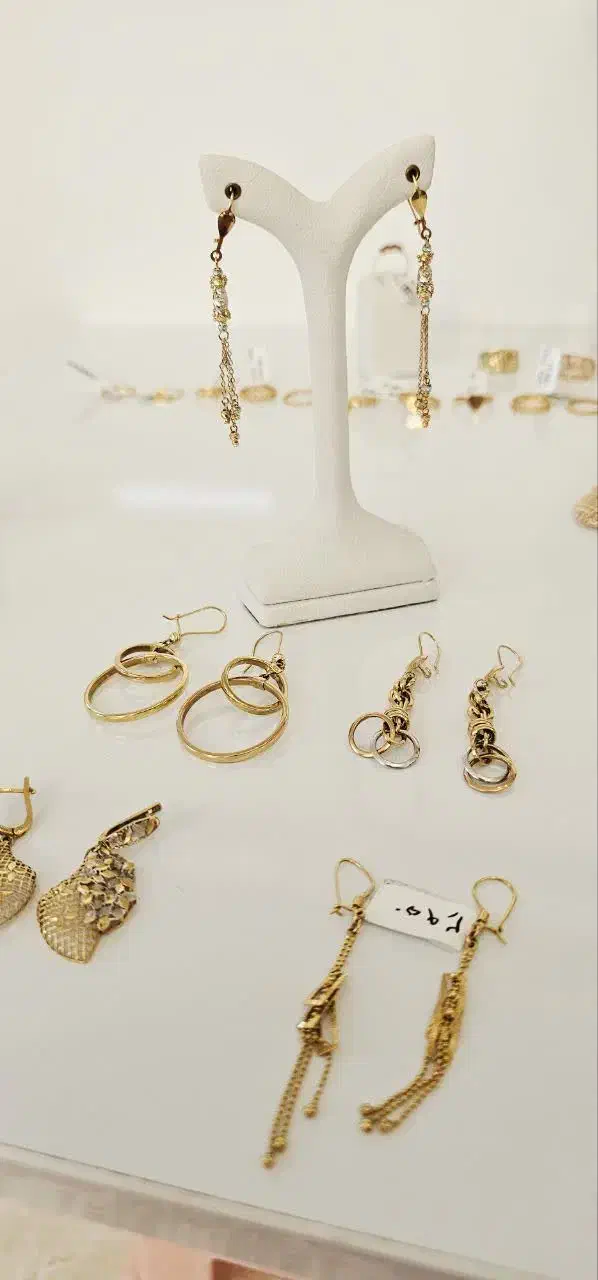 گوشواره میخی خاص طلا از 7 میلیون|جواهرات|اهواز, کیانپارس |دیوار