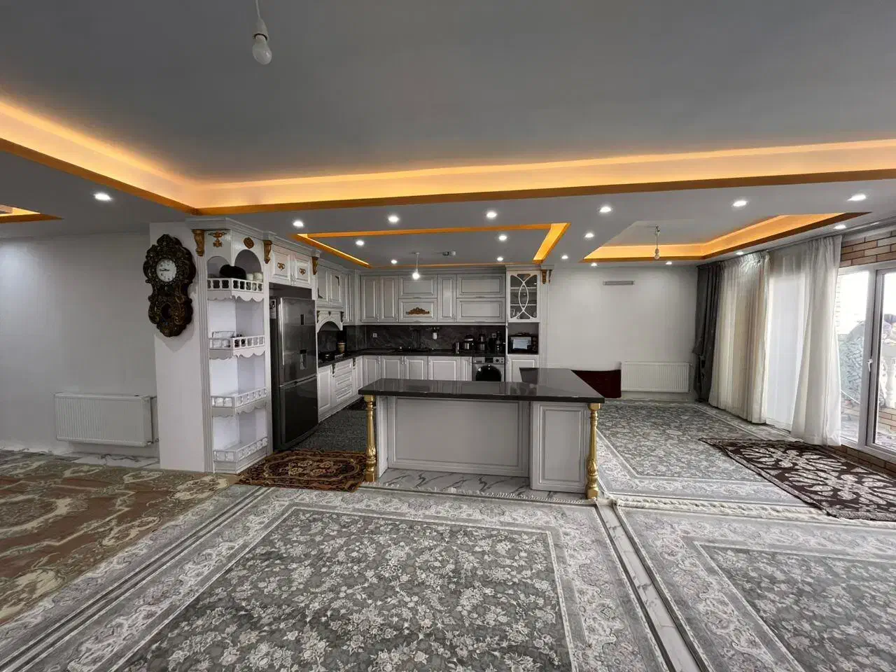 فروش و معاوضه واحد ۱۶۰ متری وام دار میدان بازرگانی|فروش آپارتمان|بجنورد, |دیوار