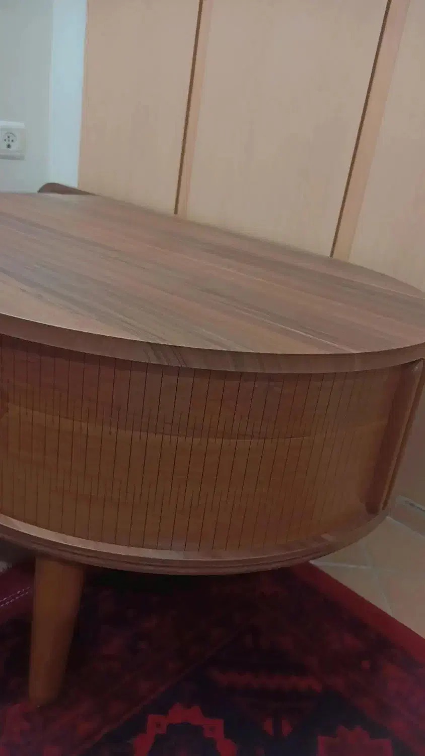 میزجلو مبلی همراه س عدد عسلی|مبلمان خانگی و میز عسلی|شاهینشهر, خانه کارگر|دیوار