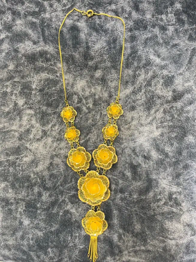 گردنبند طلا بسیار خوش نما شیک|جواهرات|برازجان, |دیوار