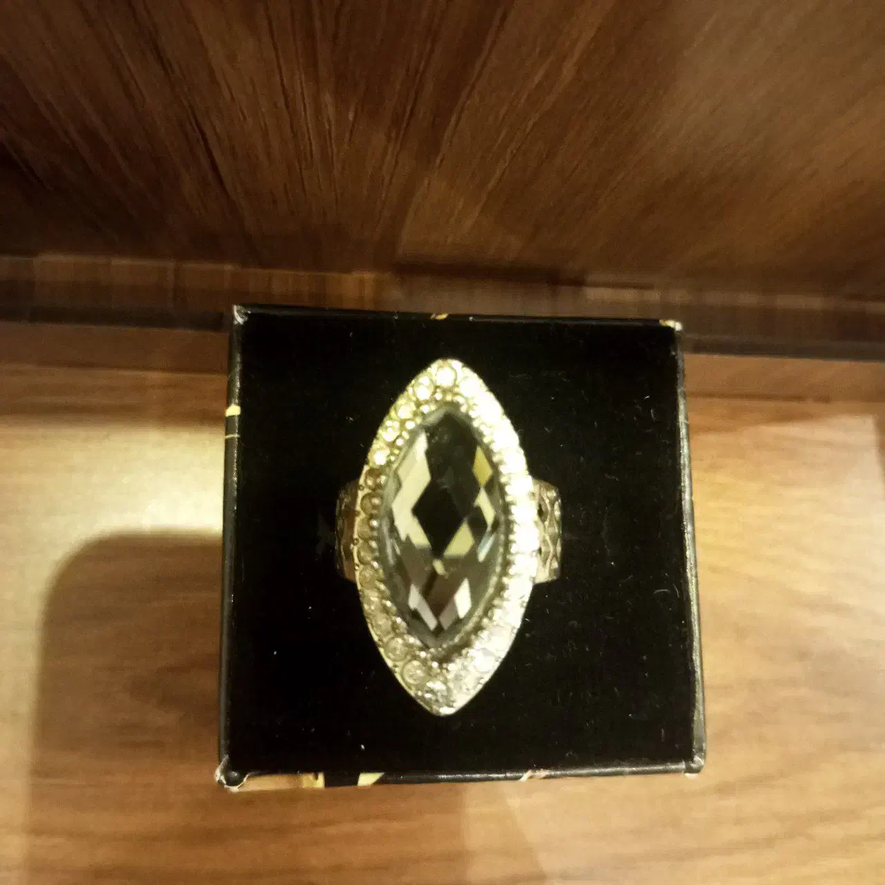 بدلیجات رنگ ثابت انگشتر ونیم ست|بدلیجات|اردبیل, |دیوار