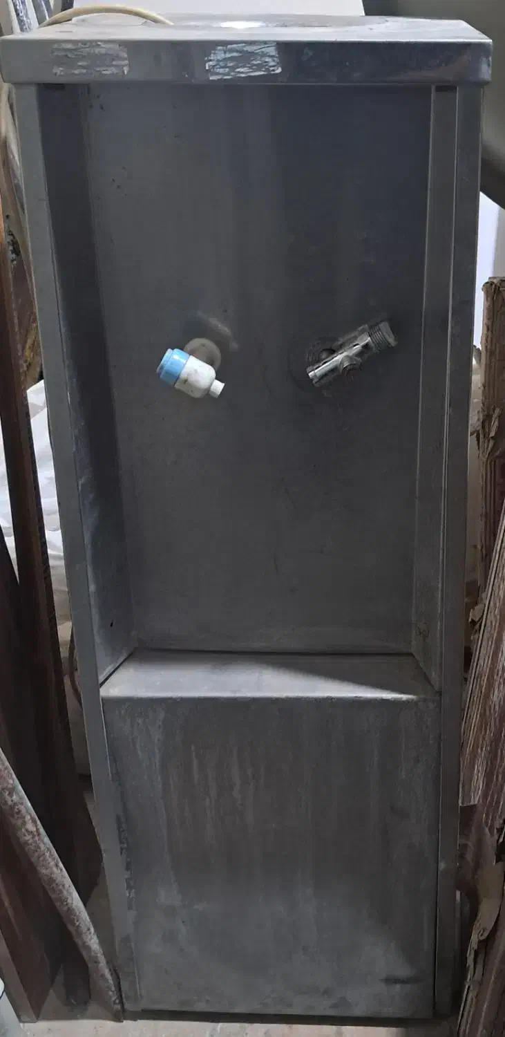 ابسردکن استیل دست دوم|آب‌سردکن و تصفیه آب|تبریز, |دیوار