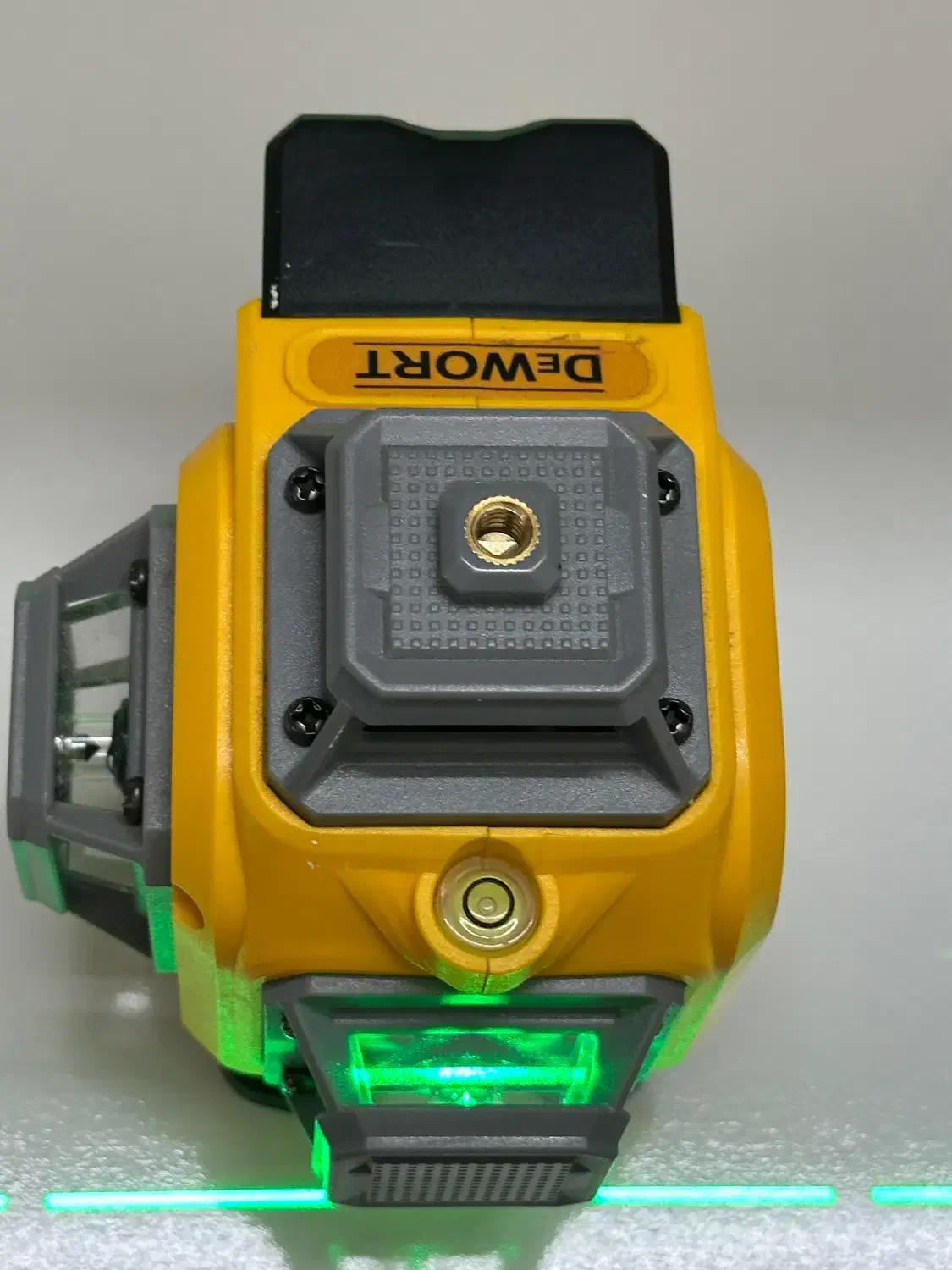 تراز لیزری|ابزارآلات|تهران, والفجر (افسریه)|دیوار