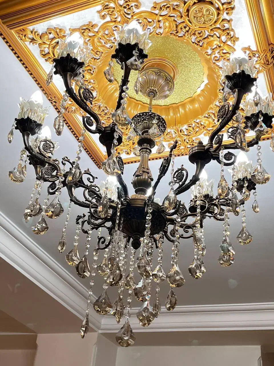 لوستر ده شاخه برنز|لوستر و چراغ آویز|شهریار, شهریار|دیوار