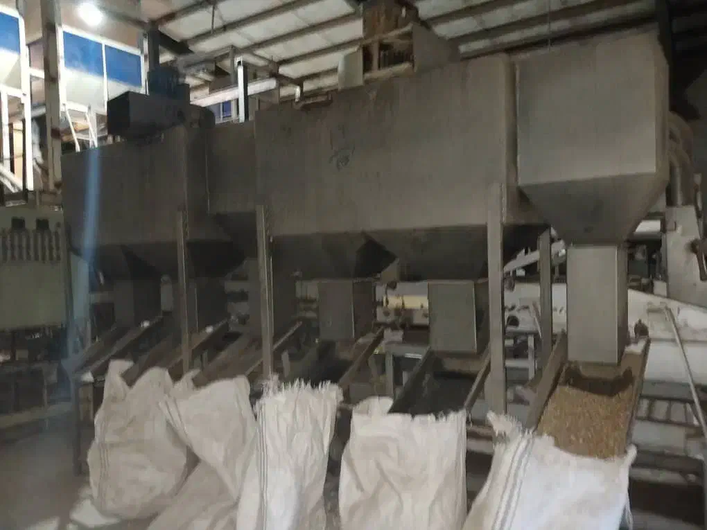 دستگاه بوجاری و غربال و پاک کن مغز از پوست|ماشین‌آلات صنعتی|رفسنجان, |دیوار