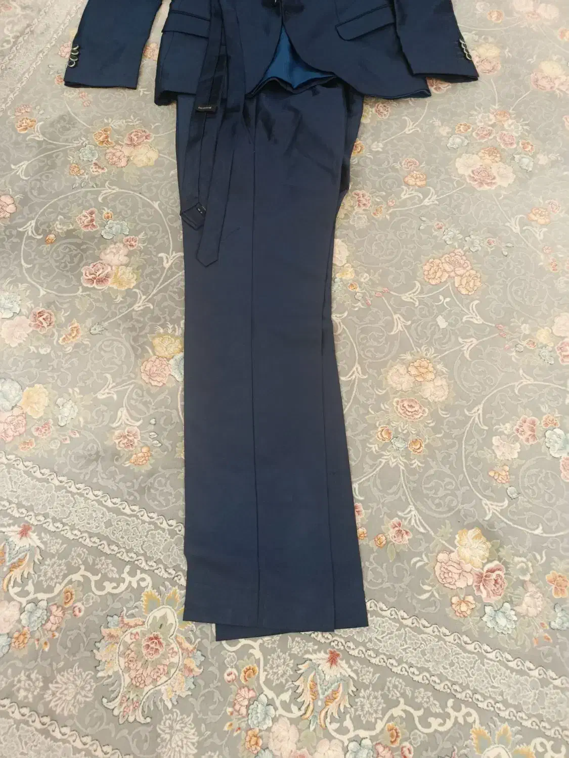 کت شلوار|لباس|الوند, |دیوار