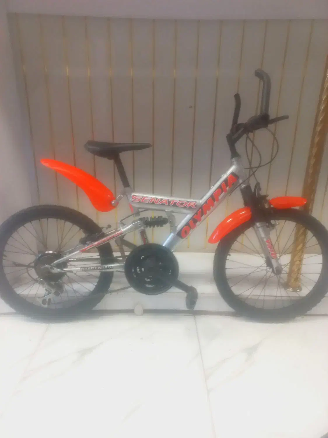 دوچرخه ۲۰ دنده ای کمک دار حرفه ای تمیز تمیز سالم|دوچرخه، اسکیت، اسکوتر|قم, شاه ابراهیم|دیوار