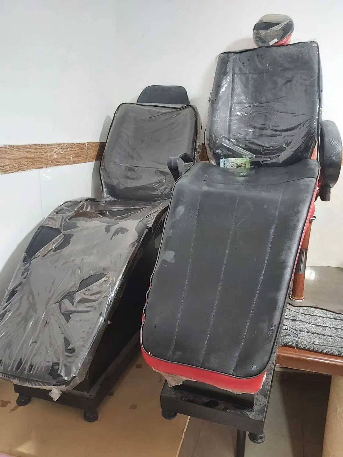 ۲عددسشوار آرایشگاه زنانه وکامپیوترصندلی۶عدد|آرایشگاه و سالنهای زیبایی|اردبیل, |دیوار