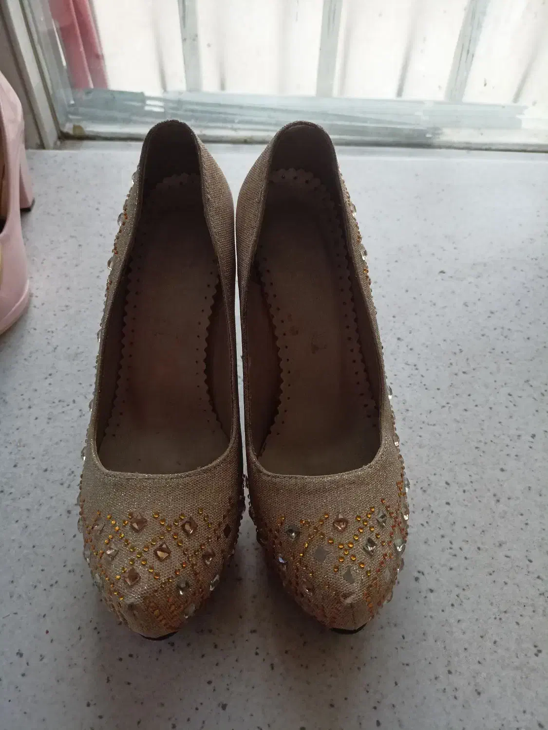 دوعدد کفش در حد سایز ۳۹|کیف، کفش، کمربند|پاکدشت, پاکدشت (مامازند)|دیوار