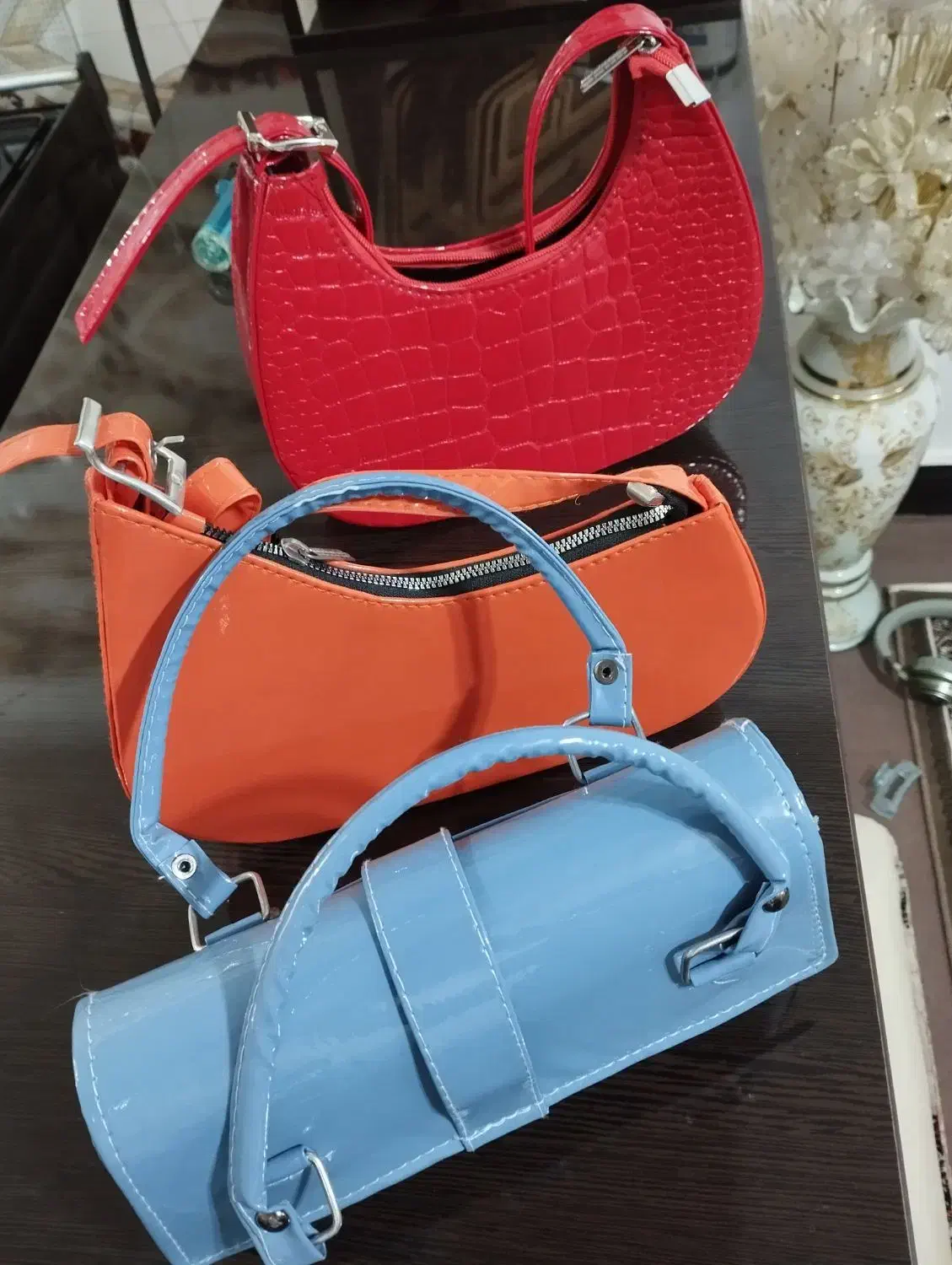 کیف در حد نو یک باراستفاده نشده|کیف، کفش، کمربند|بوکان, |دیوار