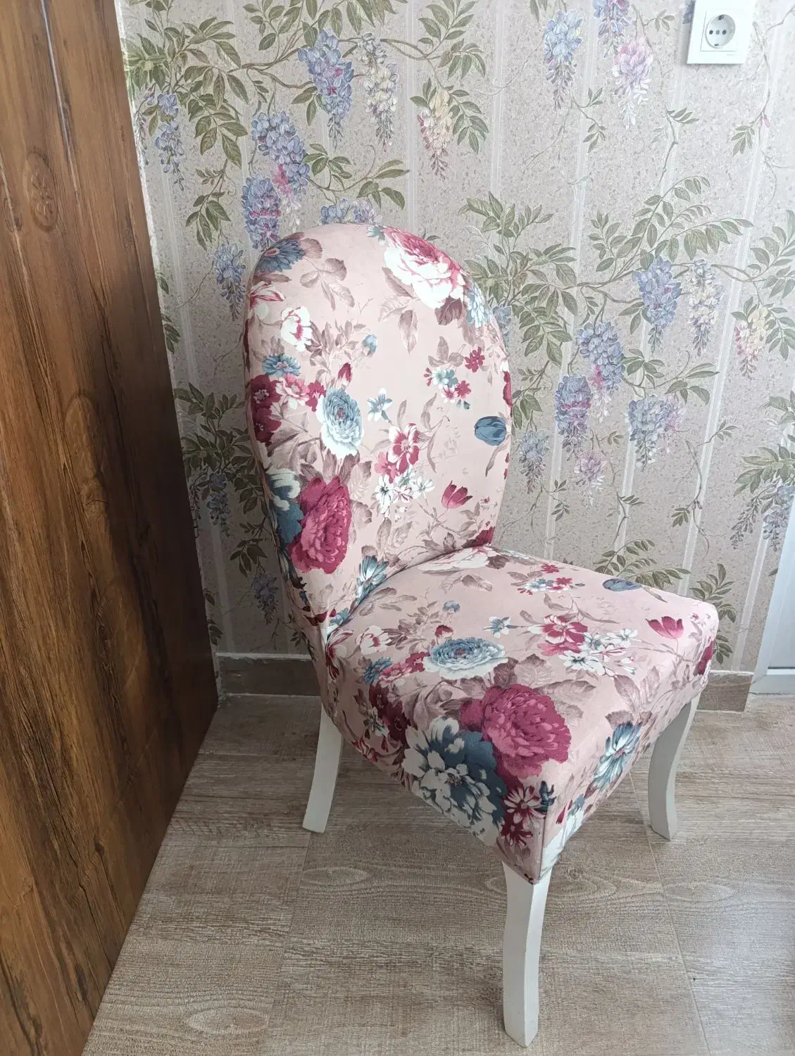 صندلی|صندلی و نیمکت|ارومیه, |دیوار