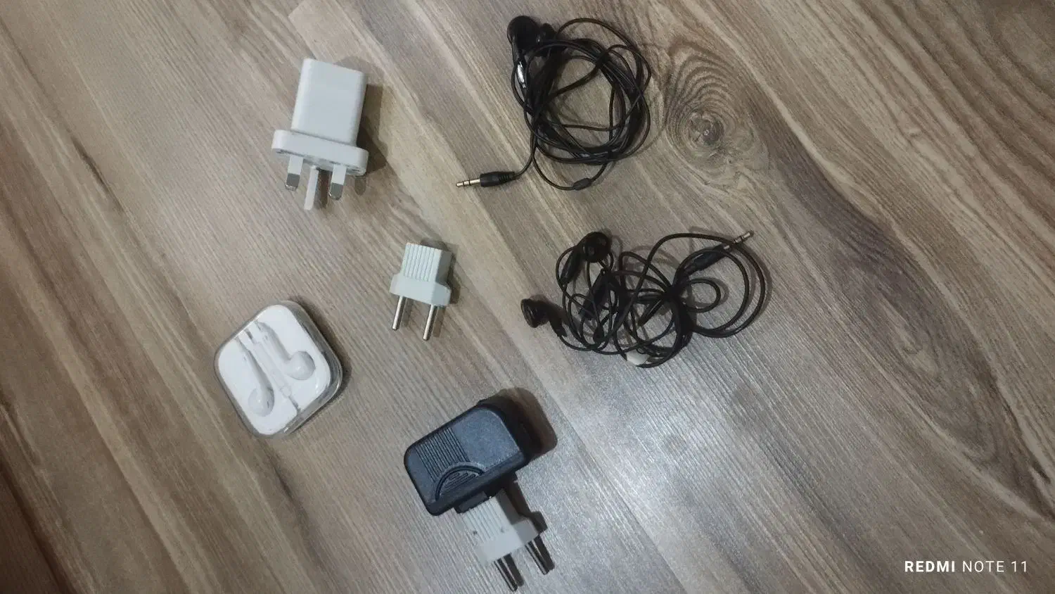 شارژر  و کله شارژر و هندزفری|لوازم جانبی موبایل و تبلت|تبریز, |دیوار