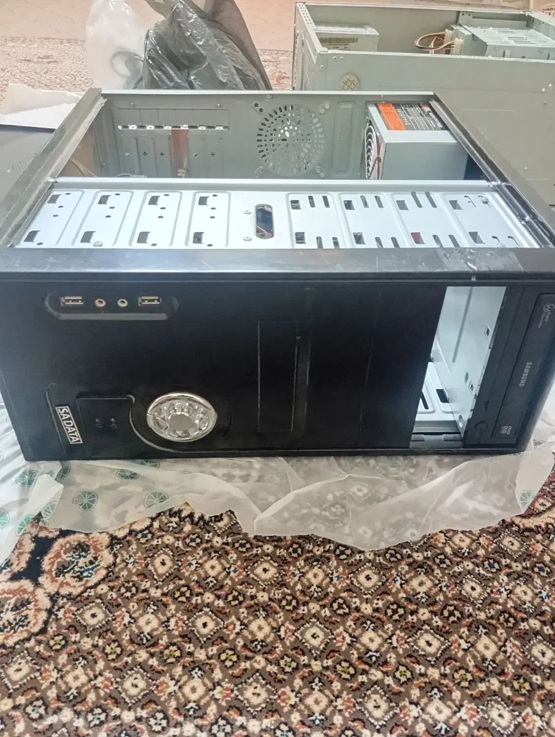 کامپیوتر و مانیتور|رایانه رومیزی|ایرانشهر, |دیوار